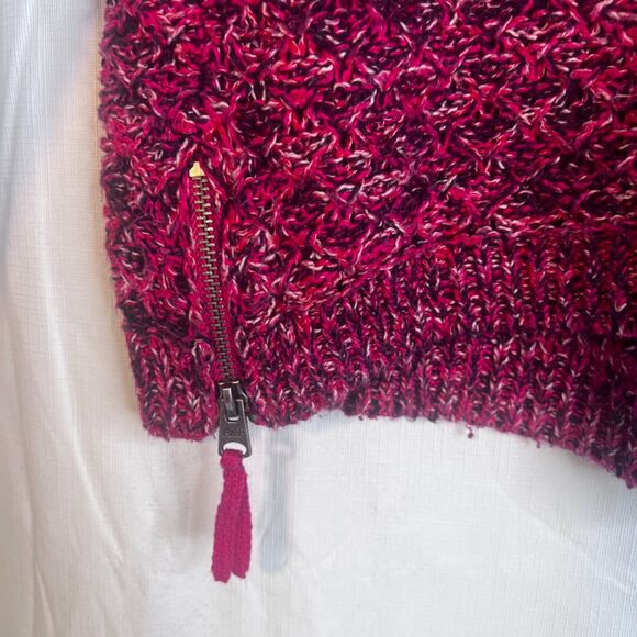 Abercrombie & Fitch Knit Cropped Sweater Size Zippers Size Small Soft & Cozy - Picture 3 of 9